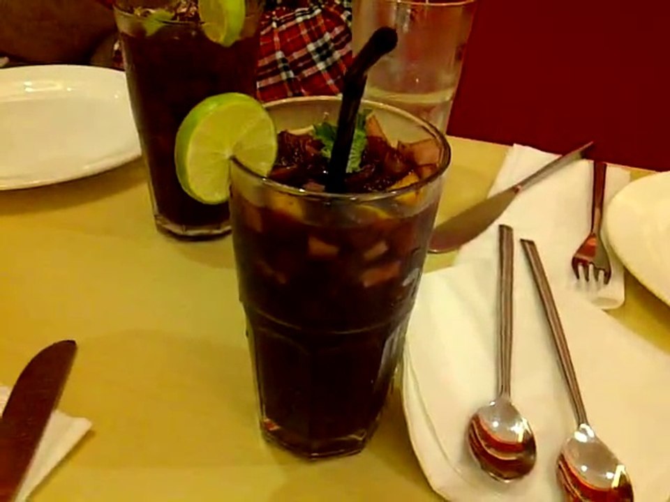 Pizza Hut's Fruit Sangria