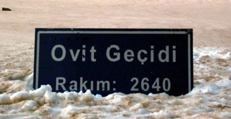 Rize - Erzurum Karayolu Kar Yüzünden Kapandı!