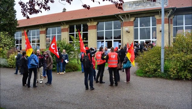 Diaporama du tractage devant le forum de l'emploi de Nancy Gentilly le 16 octobre 2014