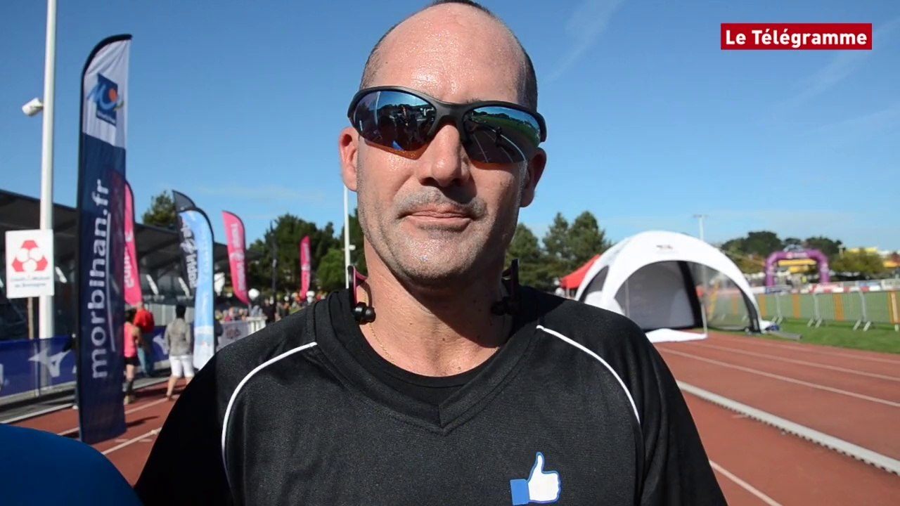 Marathon de Vannes. Exploit : amputé du tibia gauche, Mickaël Provost  à l'arrivée