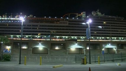 Cruise ship returns to port with passenger testing negative for Ebola