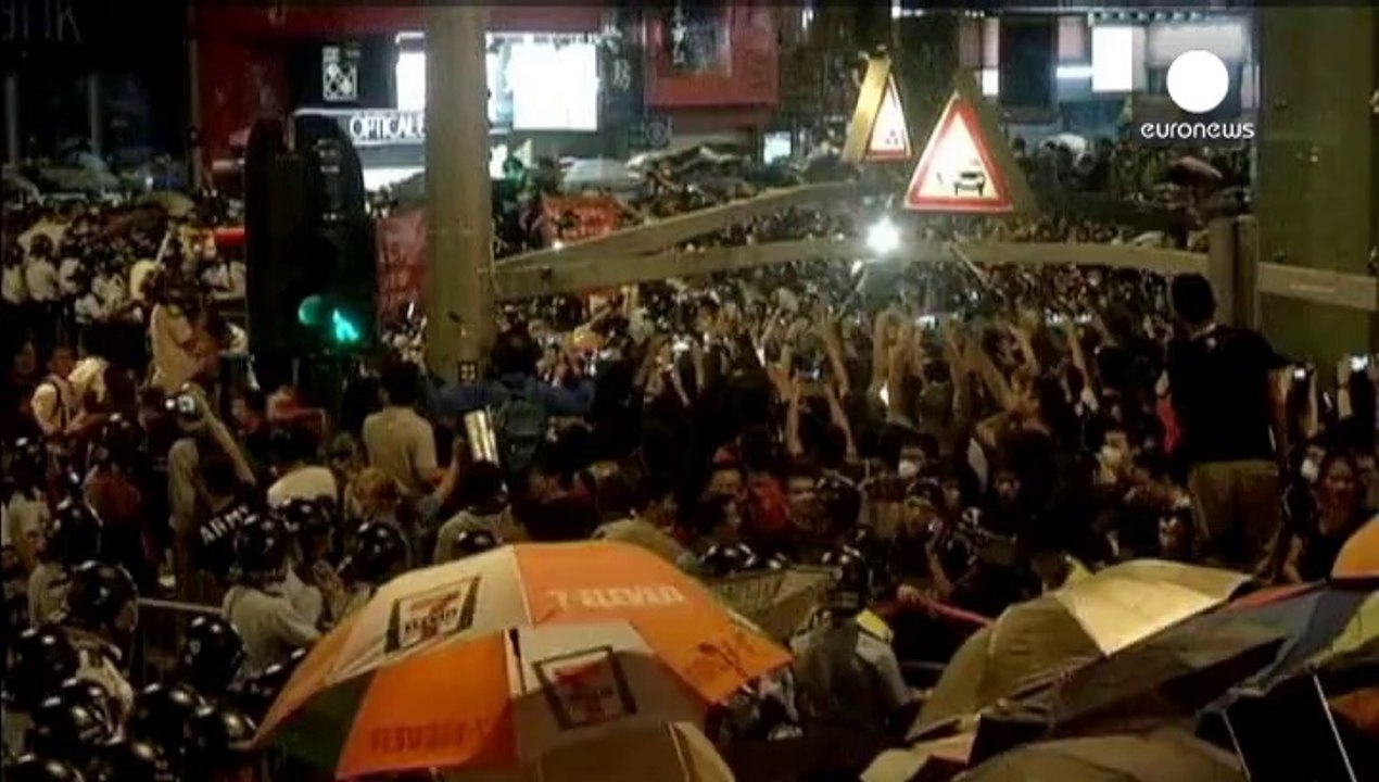 Hong Kong: 'Radicals' infiltrating protests, say police