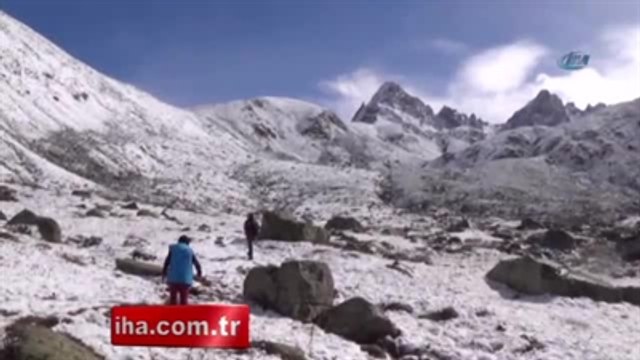 Çılgın Rizeli Eksi 5 Derecede Yüzdü