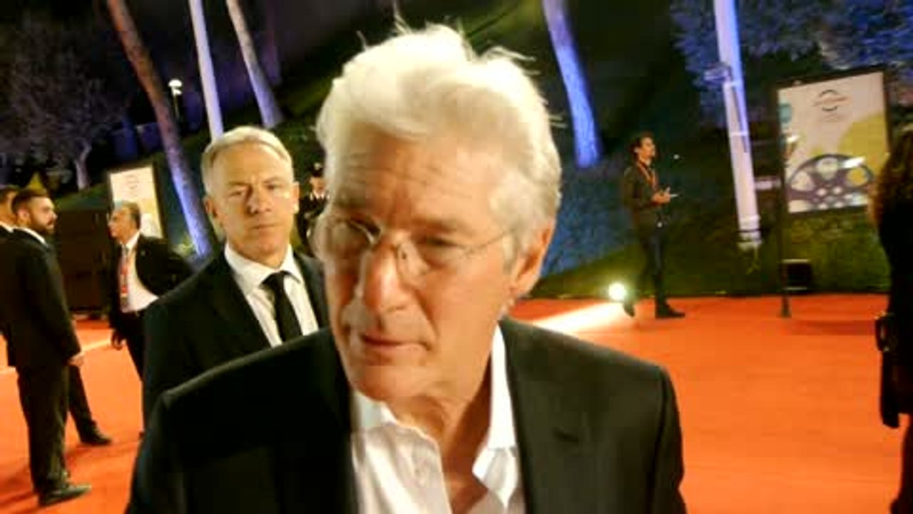 Festival di Roma: Intervista a Richard Gere sul Red Carpet