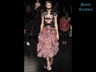 Alexander McQueen Spring Summer 2015