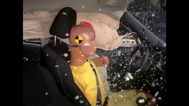 Nissan Juke Yandan Otomobille Çarpışma Testi