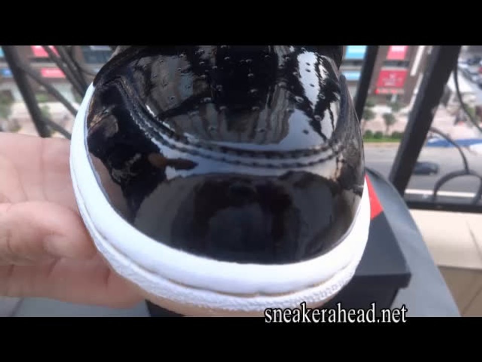 New Pick Up Authentic Air Jordan 1 Black Metallic Gold Reviews