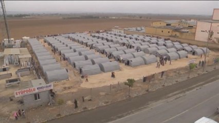 Suriyeli Sığınmacılara Kış Şartlarına Uygun Çadır Kent