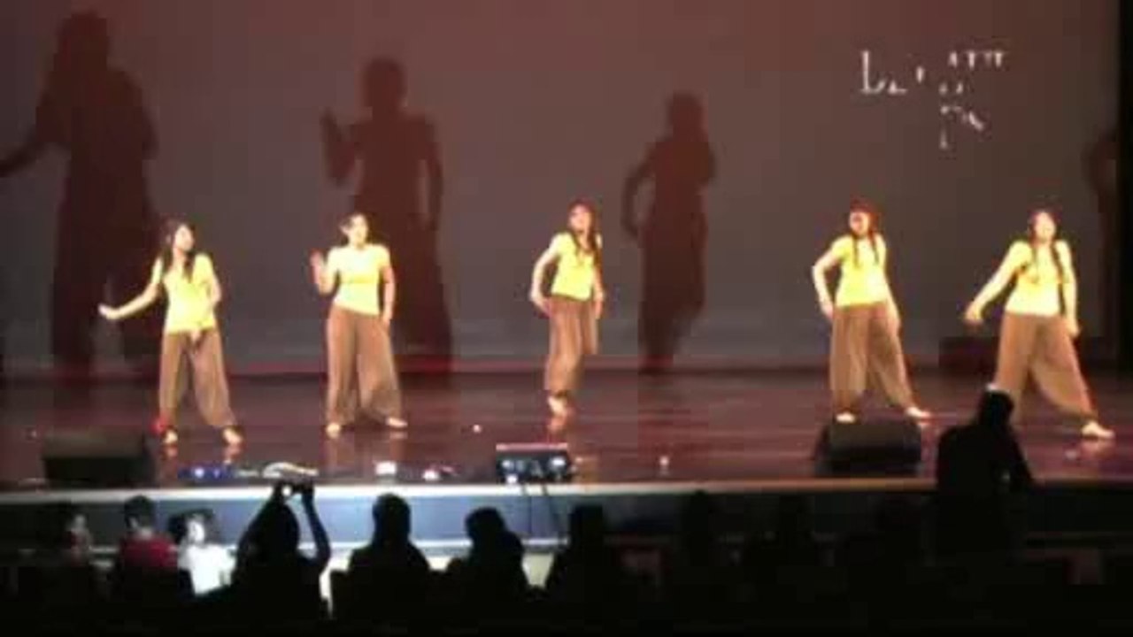 Girls Live Hot Items Dance Performance