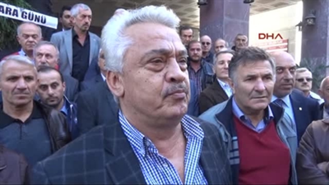 Rize?de Adliye Önüne Siyah Çelenk Bırakan CHP Heyetine Tepki