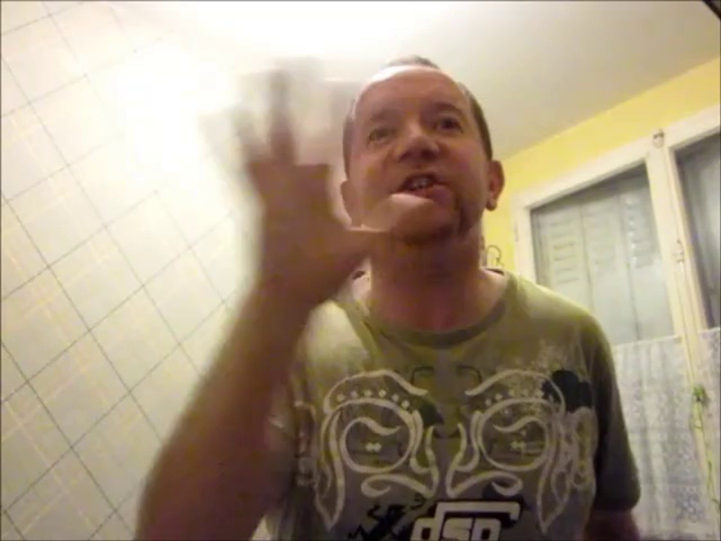 Pose En Direct D Un Suppositoire Video Dailymotion