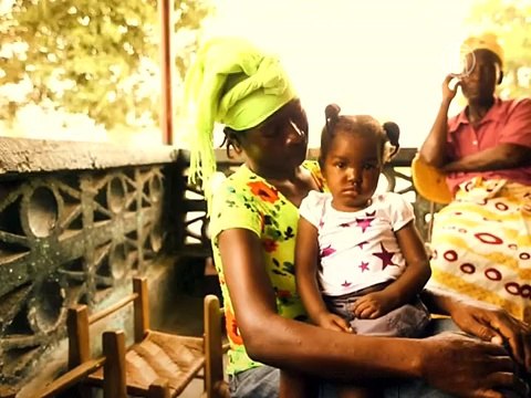 Дэвид Бекхэм помогает бороться с Эболой