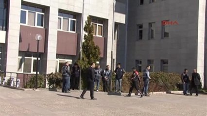 Download Video: Aksaray-Chp'liler Adliye Önüne Siyah Çelenk Bıraktı