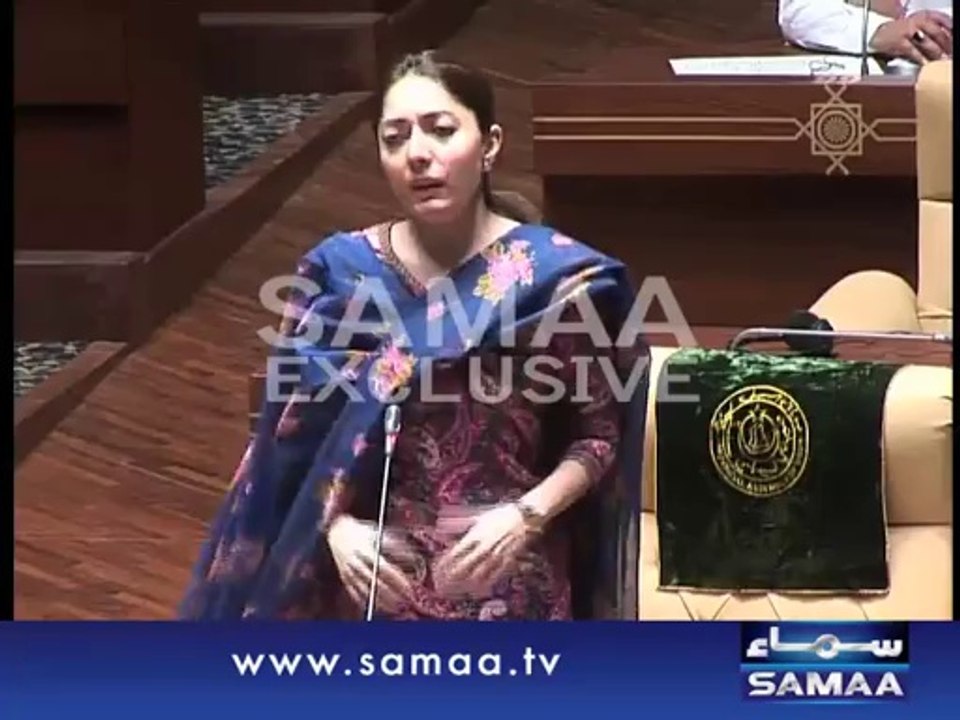 Sharmila Farooqi gets emotional during her speech on Sindhi-Muhajir Issue