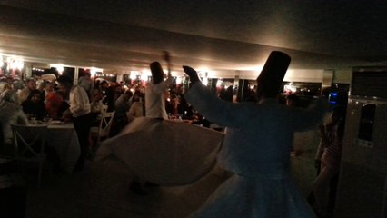 İSTANBUL BOĞAZI TEKNE TURUNDA İLAHİ EKİBİ SEMAZENLERİMİZ.