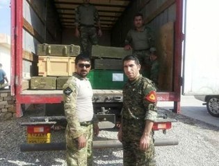 YPG ABD'nin Gönderdiği silahların Fotoğrafını Paylaştı