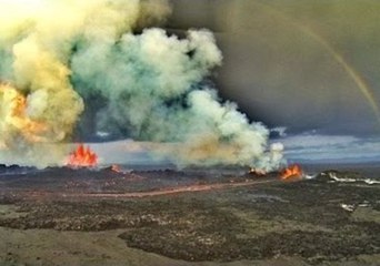 Stunning Views From Iceland Eruption