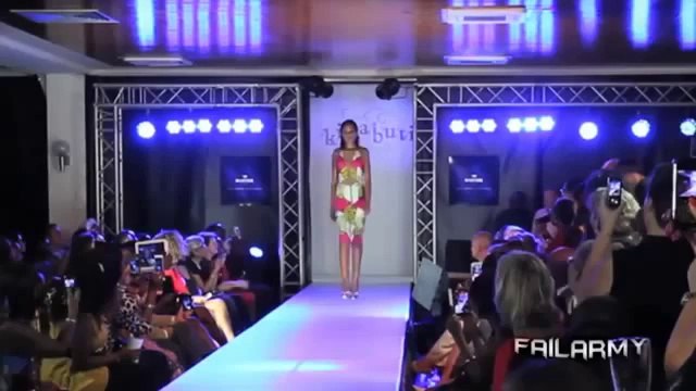 Best girls fails 2013