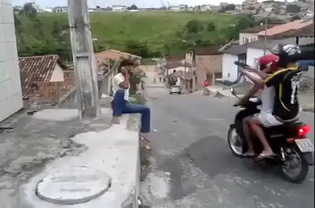 Pendant ce temps, au Brésil..