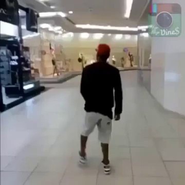 Quelle est la différence entre un blanc qui tombe et un noir qui tombe _