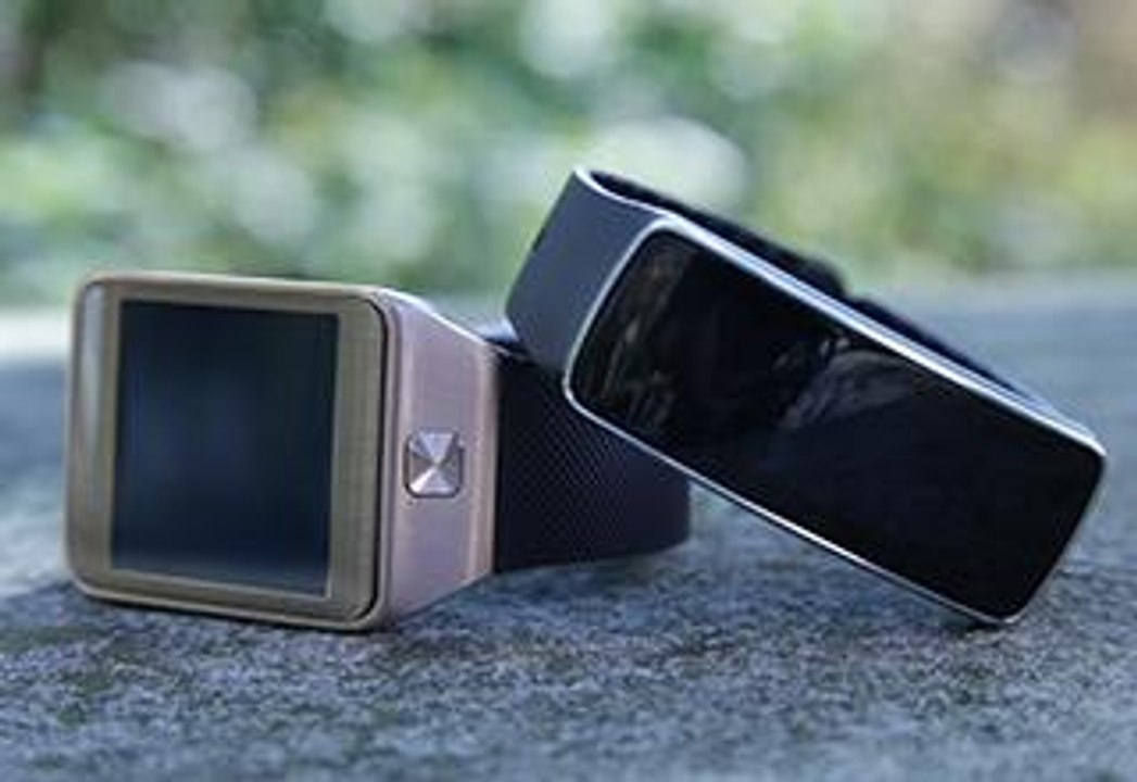 Samsung Gear 2 Versus Samsung Gear Fit