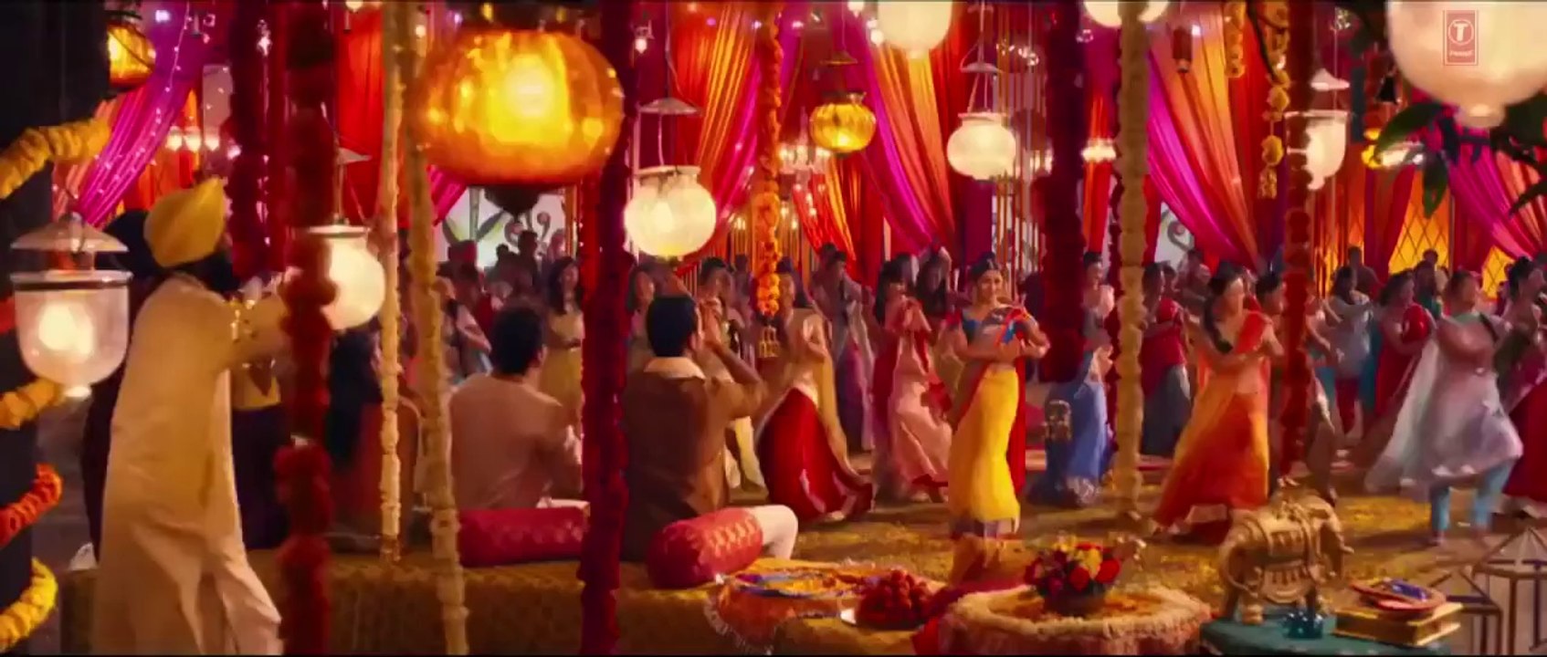 Iski Uski FULL Video Song - 2 States - Arjun Kapoor, Alia Bhatt