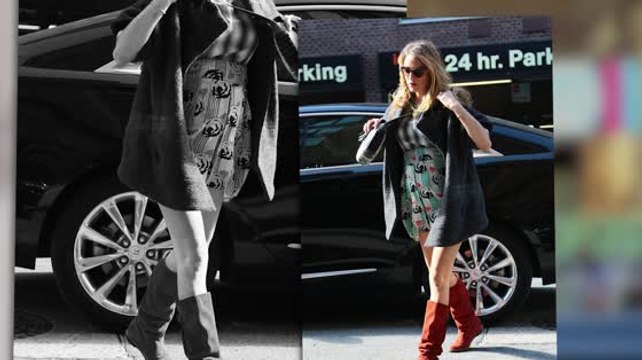 Blake Lively ist eine heiße werdende Mutter