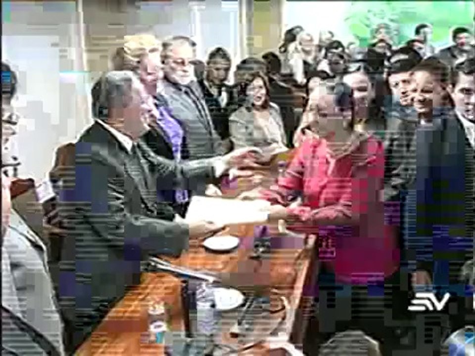 Contralor del Estado rechaza enmiendas constitucionales