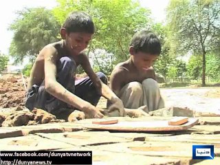 Dunya news-Laborer honor-killed in flames of brick-kiln