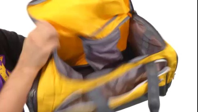 Under Armour UA Undeniable Medium Duffel Magenta Shock/Velvet Plum/White - Robecart.com Free Shipping BOTH Ways