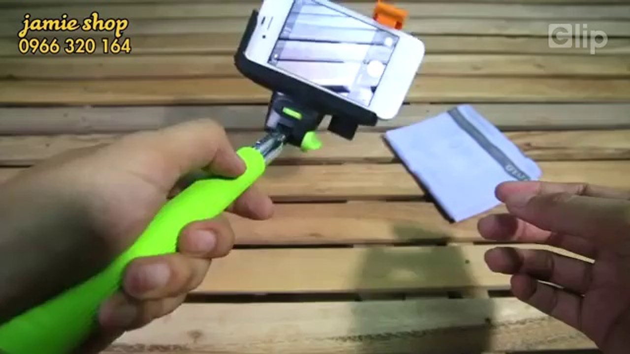 Cách cài đặt gậy tự sướng chụp ảnh có nút bấm