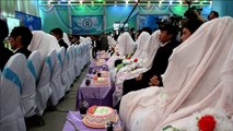 حفلات الزفاف الجماعية تلقى رواجا كبيرا في أفغانستان