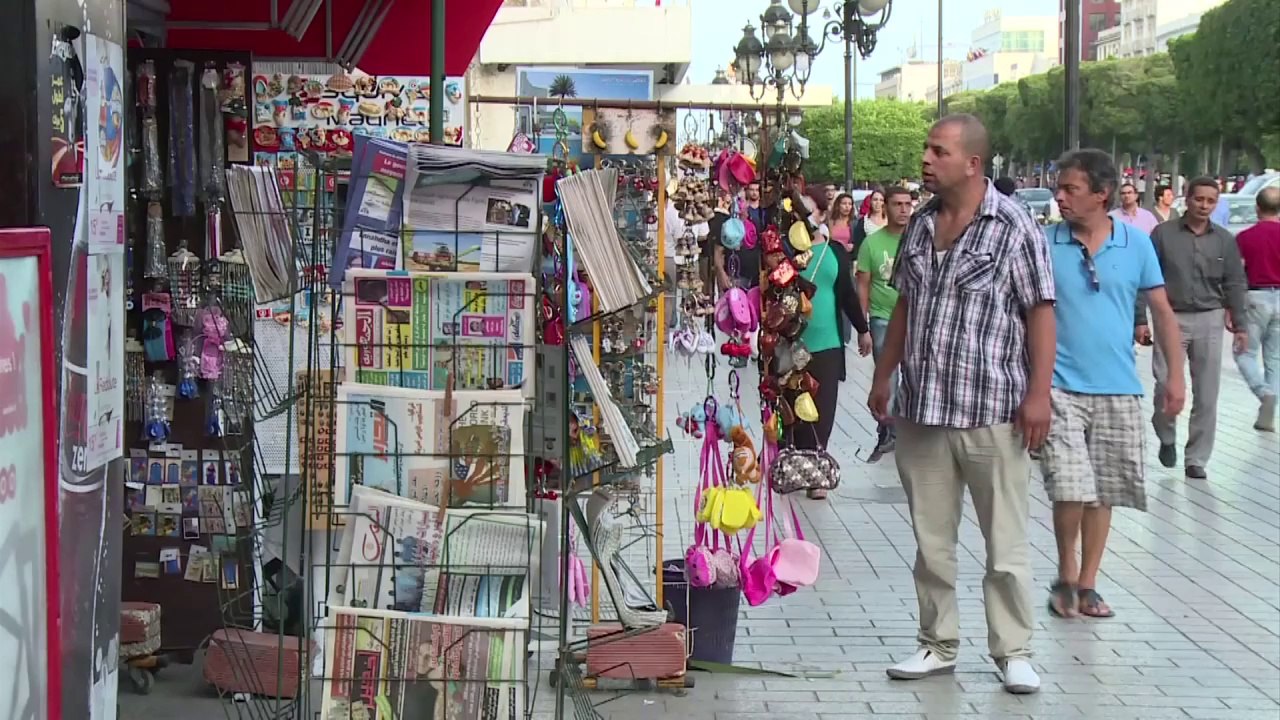 La Tunisie, lueur d'espoir du Printemps arabe, vote dimanche