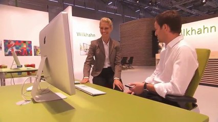 Neuheit: Der Popo spielt Ping Pong