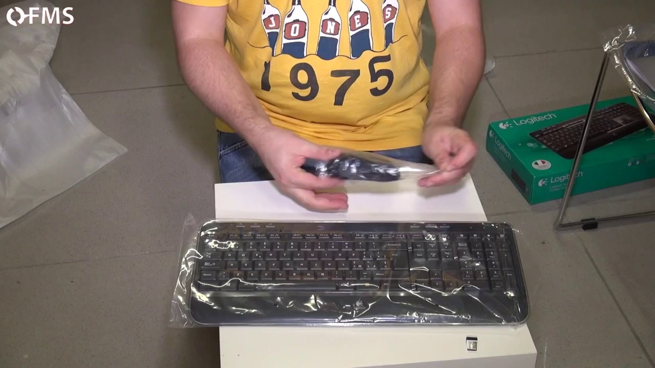 Logitech MK520: Unboxing