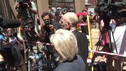 Pistorius é levado para presídio em Pretória