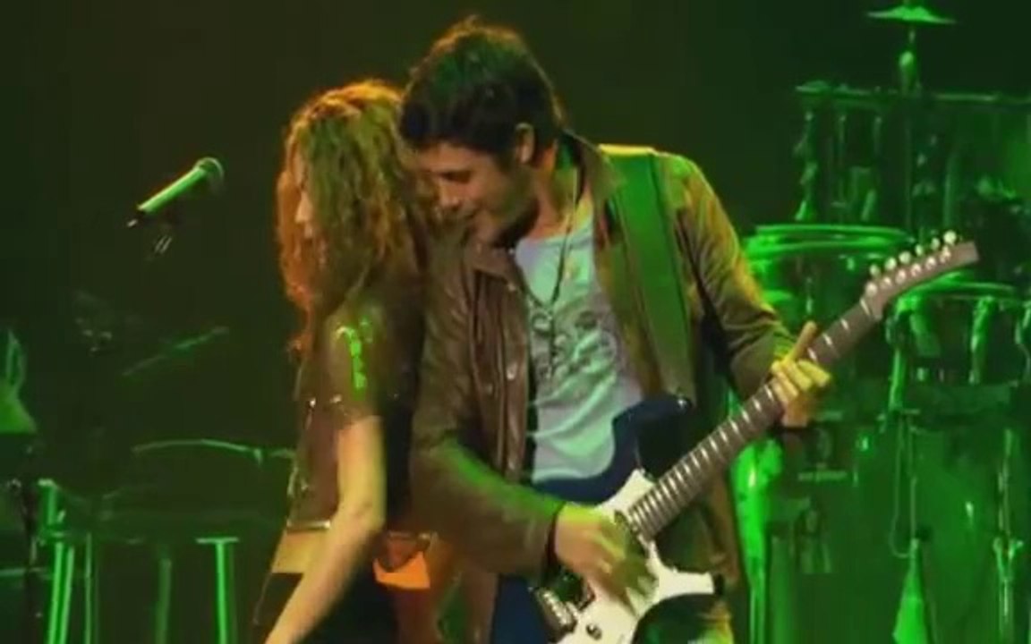 La Tortura-Shakira feat.  Alejandro Sanz Oral Fixation Tour