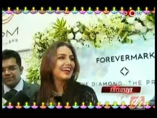 Huma Qureshi gets candid on Zoom 22nd October 2014 www.apnicommunity.com