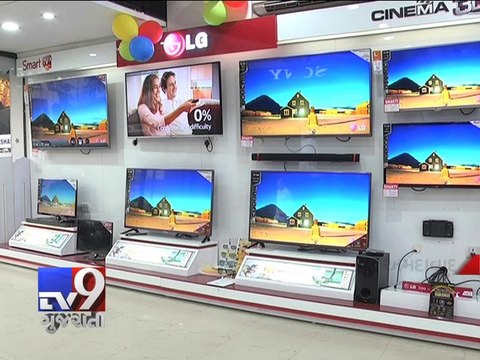 Online shopping v/s offline shopping, the unending debate, Ahmedabad - Tv9 Gujarati