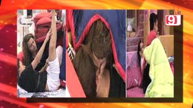 Puneet Issar Hurts Karishma Tanna!