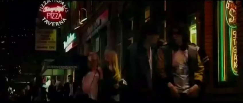 LoL (Miley Cyrus) Bande Annonce