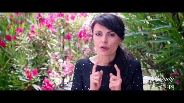 DIY Acne Scars & Rosacea Fade Away Serum Using Rose Hip & Ribes Nigrum Seed Oils