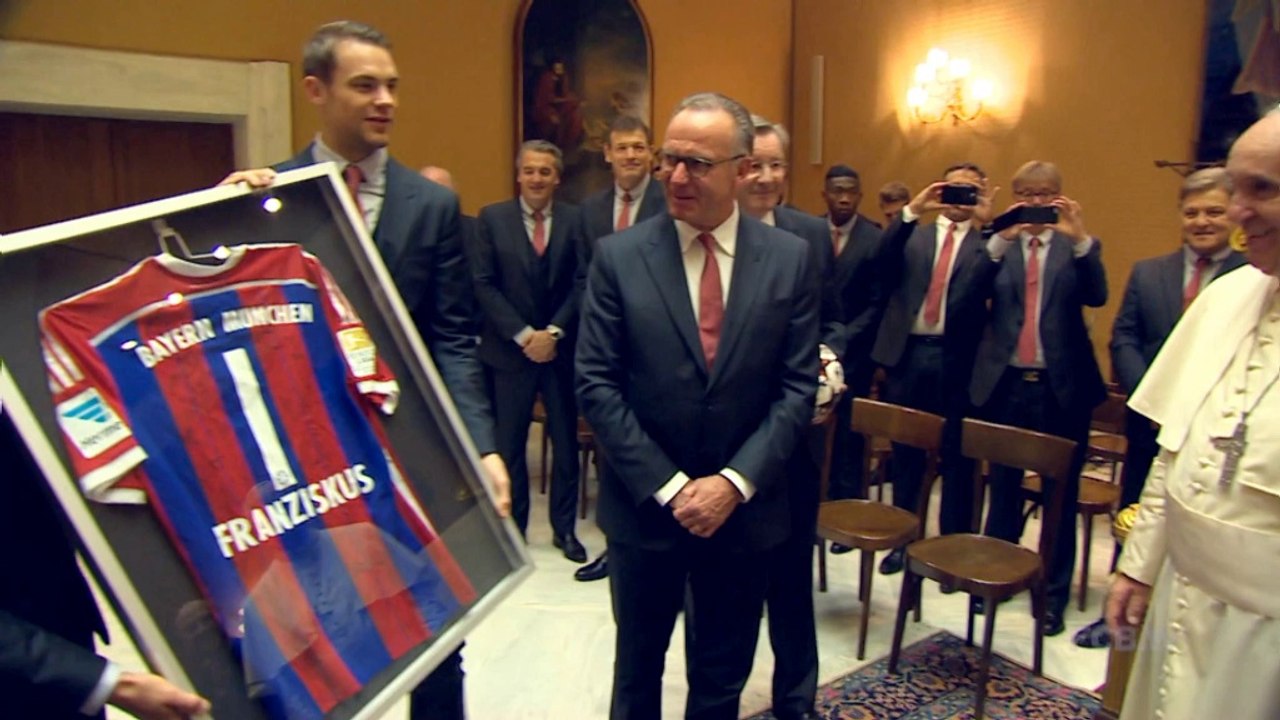 Die Bayern beschenken den Papst