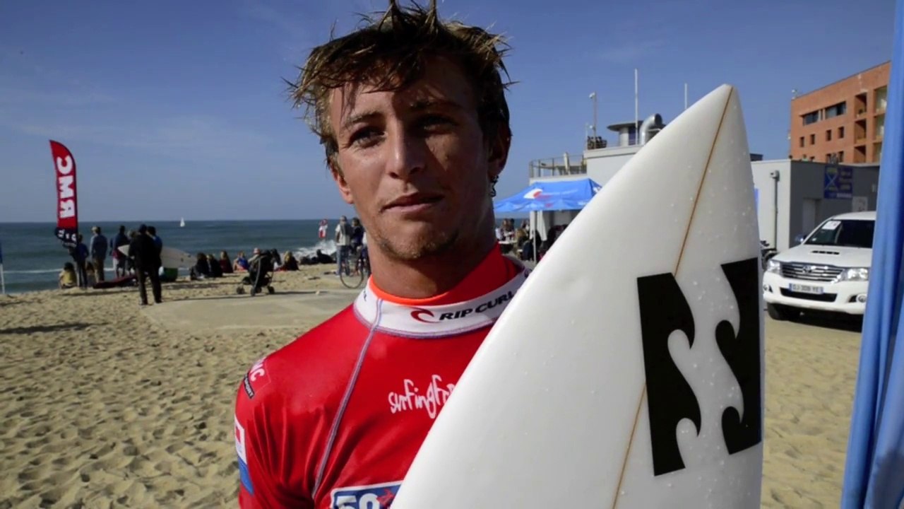 NOMME MIGNOT - CHAMPION DE FRANCE SURF JUNIORS - CAPBRETON - 22 OCT 2014