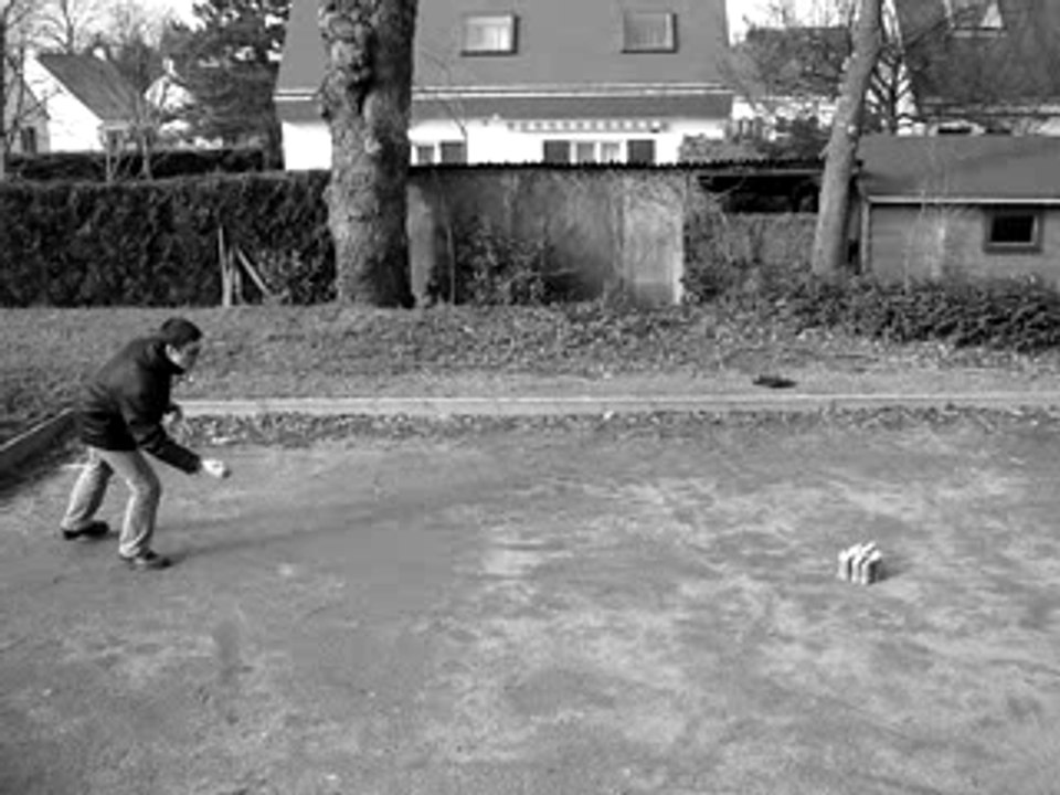 Mölkky, Cassage + strike