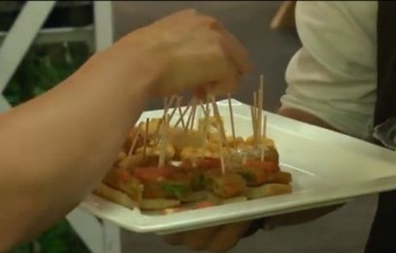 McDo vs bio: Des experts culinaires piégés par deux ados [VOSTFR]