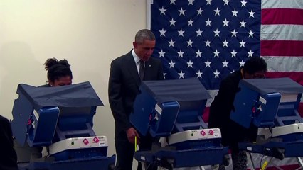 Man in Chicago tells Obama 'don't touch my girlfriend'