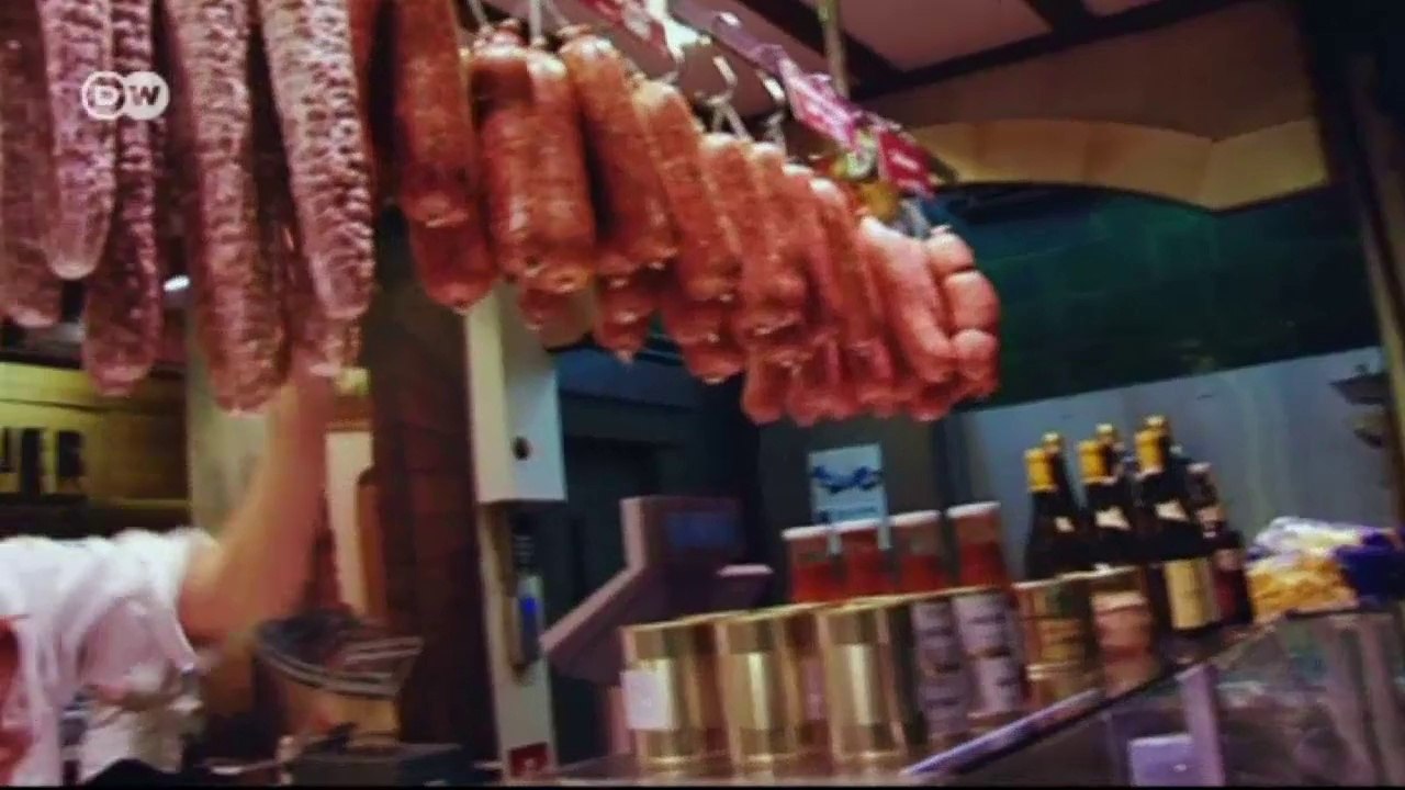 Flusskrebs-Omelett nach einem französischen Familienrezept | Euromaxx