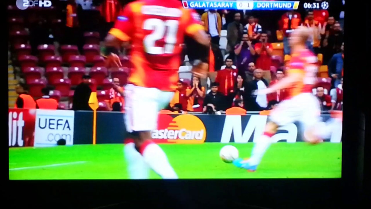 Galatasaray SK vs. BVB Dortmund 0-1 Aubameyang goal (10.22.2014)