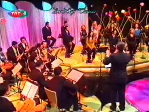 GÜLNİHÂL KORO *Yine Bağlandı Dîl Bir Nev-Nihâle*